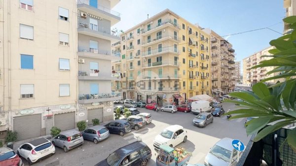 appartamento in vendita a Palermo in zona Oreto