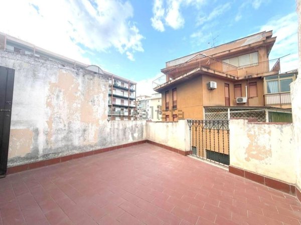 appartamento in vendita a Palermo in zona Zisa