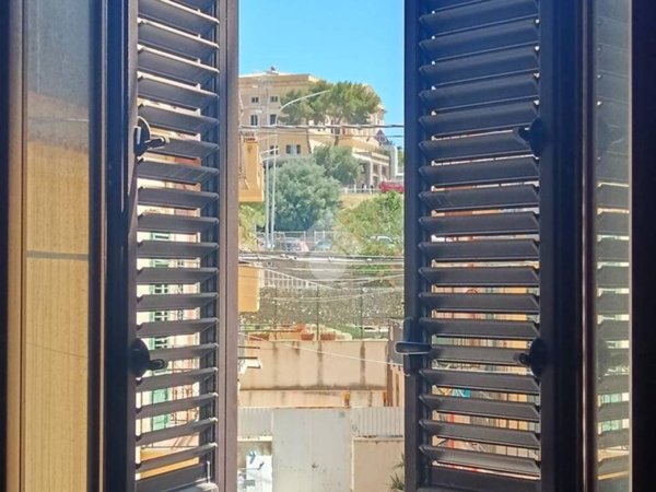 appartamento in vendita a Palermo in zona Arenella/Vergine Maria