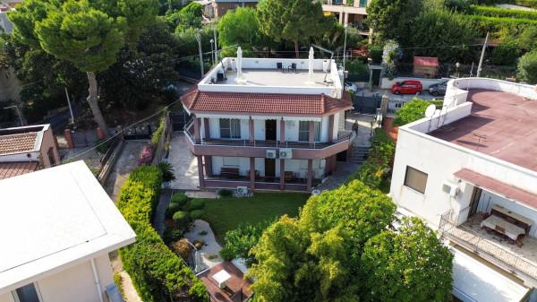 casa indipendente in vendita a Palermo in zona Mondello