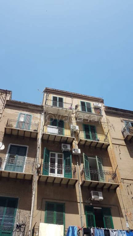 appartamento in vendita a Palermo in zona Centro storico