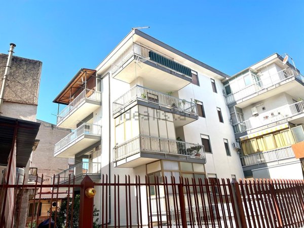 appartamento in vendita a Palermo in zona Villagrazia/Falsomiele