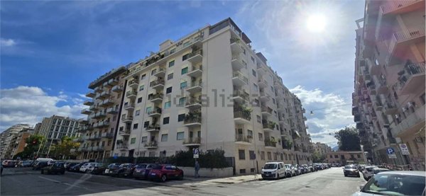 appartamento in vendita a Palermo in zona Libertà