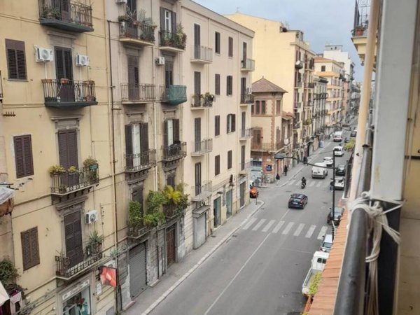 appartamento in vendita a Palermo in zona Oreto