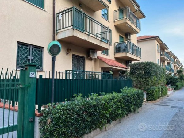 appartamento in vendita a Palermo in zona Pallavicino