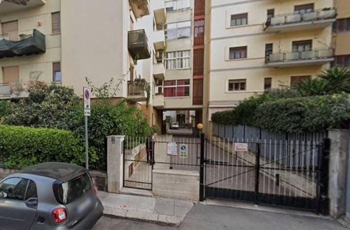 appartamento in vendita a Palermo in zona Politeama