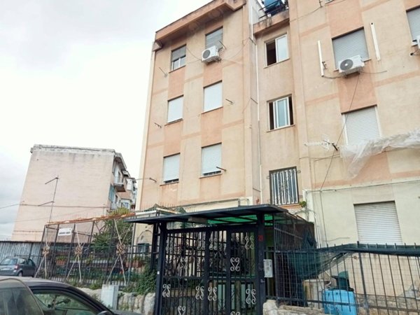 appartamento in vendita a Palermo in zona Montegrappa / Santa Rosalia
