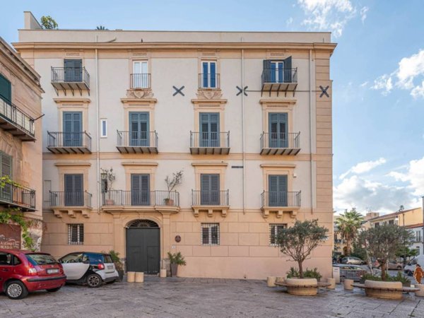 appartamento in vendita a Palermo in zona Centro storico