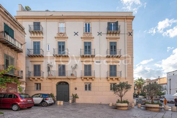 appartamento in vendita a Palermo in zona Centro storico