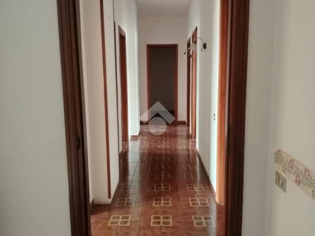 appartamento in vendita a Palermo in zona Partanna