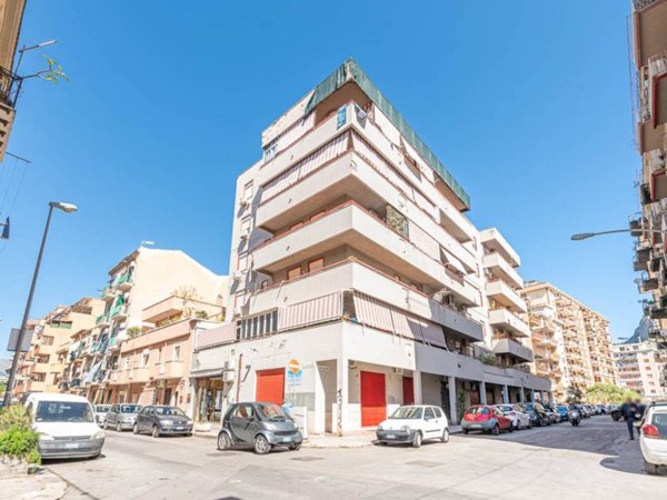 appartamento in vendita a Palermo in zona Montepellegrino