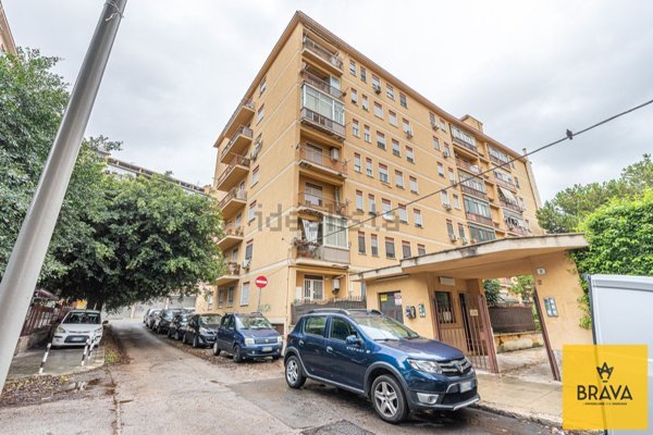 appartamento in vendita a Palermo in zona Mezzomonreale