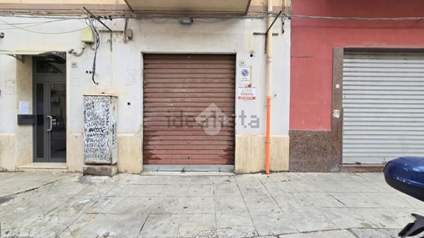 negozio in vendita a Palermo in zona Noce