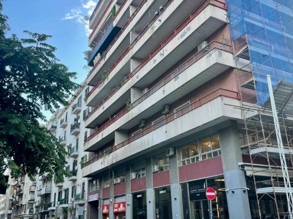 appartamento in vendita a Palermo in zona Politeama