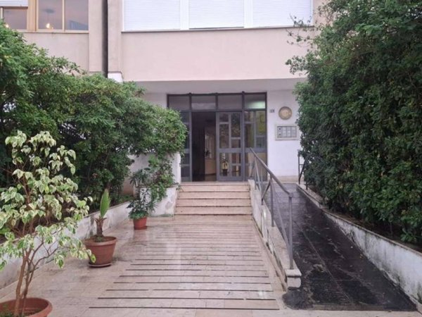 appartamento in vendita a Palermo in zona Villagrazia/Falsomiele