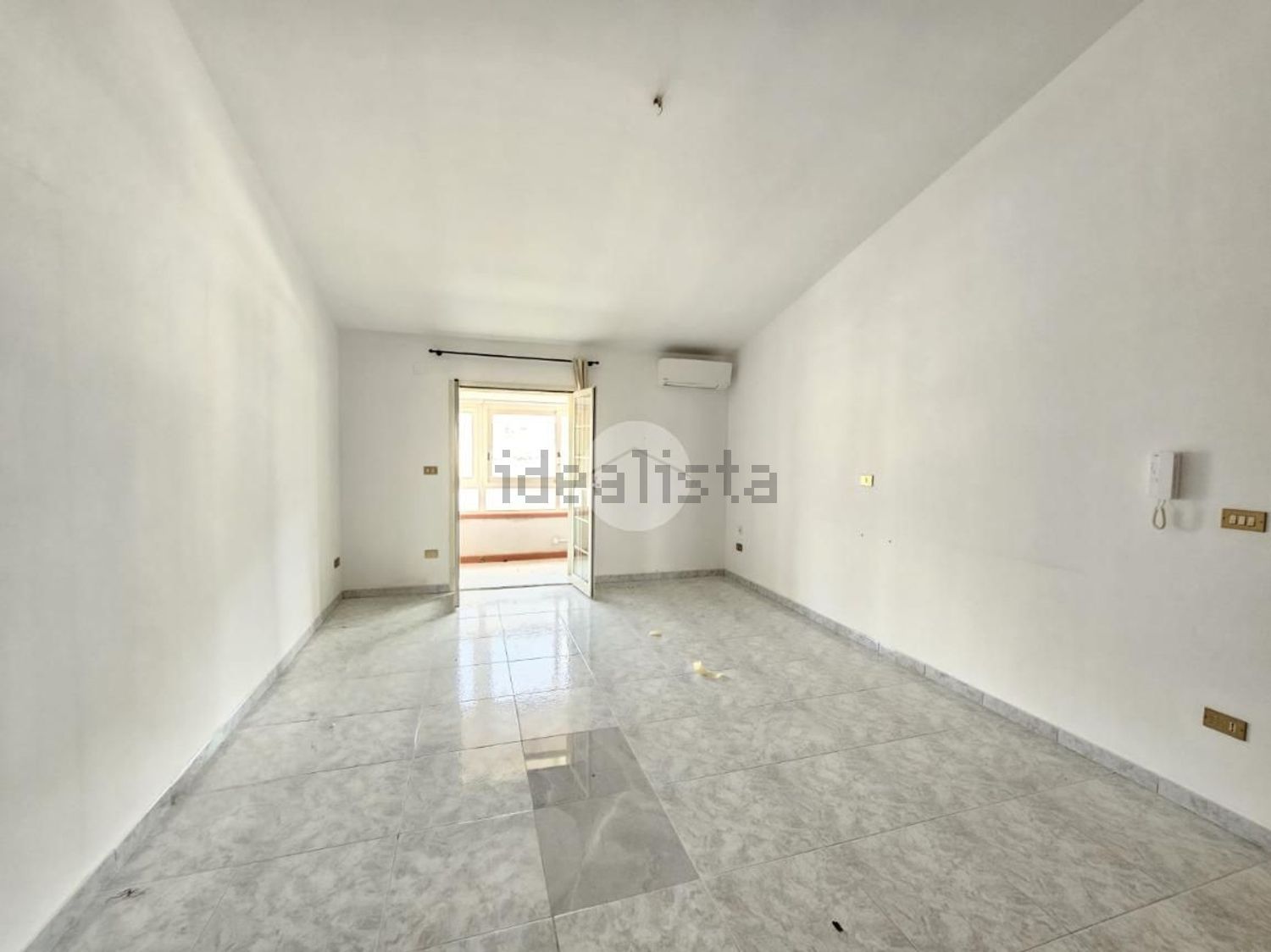 appartamento in vendita a Palermo in zona Chiavelli