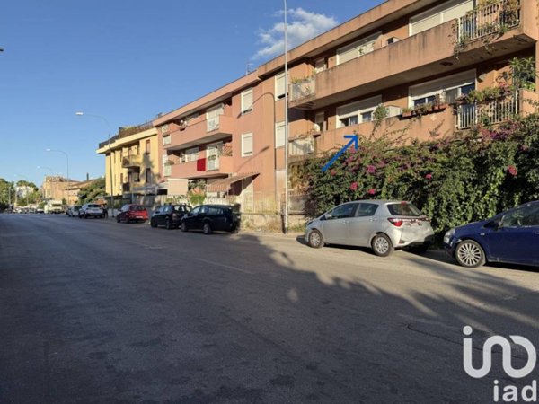 appartamento in vendita a Palermo in zona Partanna