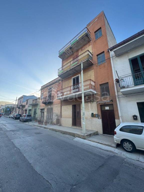 appartamento in vendita a Palermo in zona Villagrazia/Falsomiele