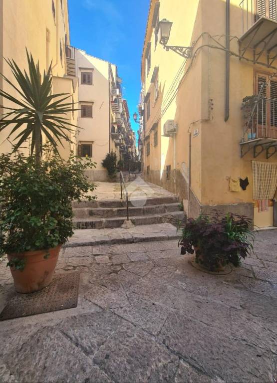 appartamento in vendita a Palermo in zona Centro storico