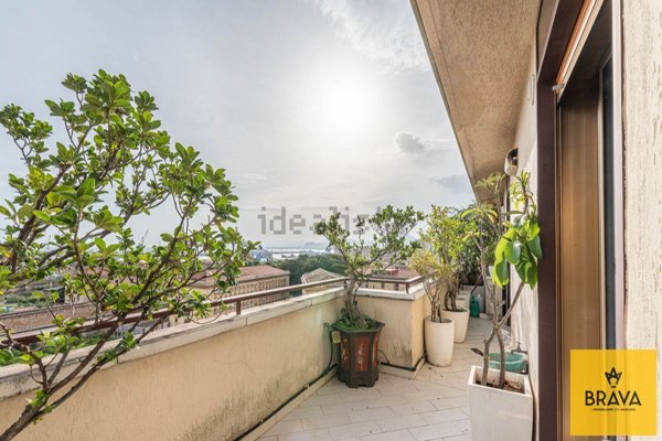 appartamento in vendita a Palermo in zona Politeama