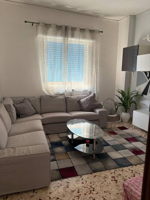 appartamento in vendita a Palermo in zona Malaspina/Palagonia