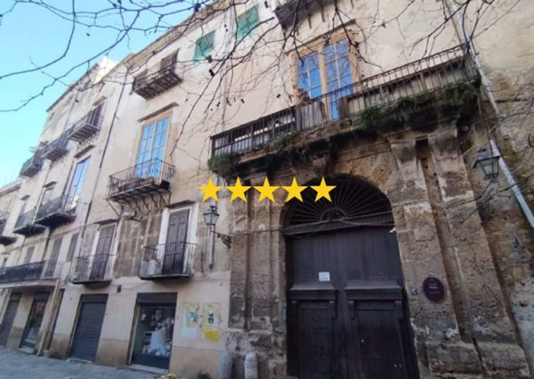 appartamento in vendita a Palermo in zona Centro storico