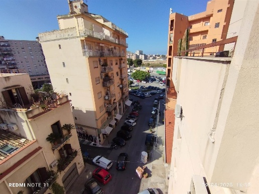 appartamento in vendita a Palermo in zona Politeama