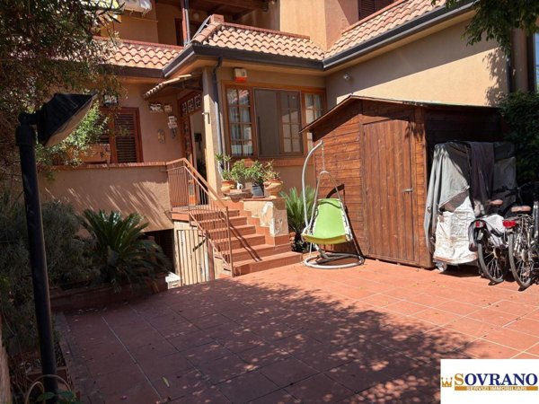 casa indipendente in vendita a Palermo in zona Sferracavallo