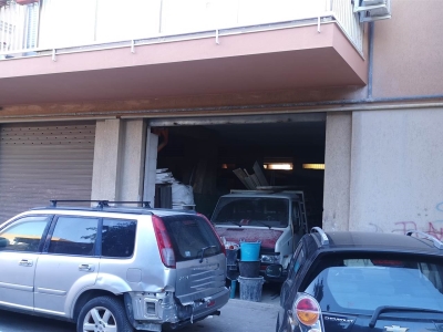locale di sgombero in vendita a Palermo in zona Oreto
