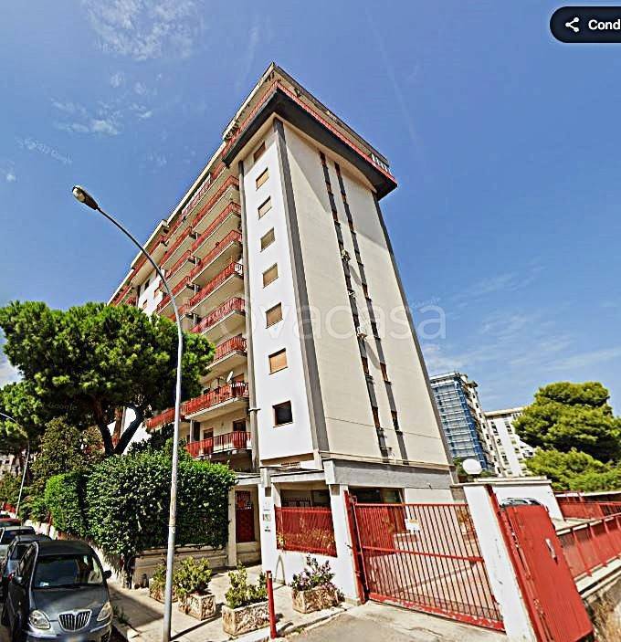 appartamento in vendita a Palermo in zona Malaspina/Palagonia