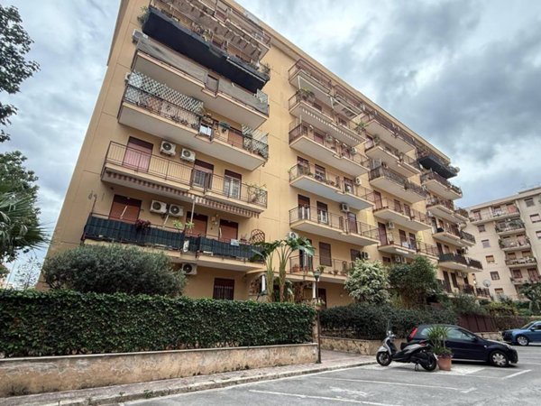 appartamento in vendita a Palermo in zona Cruillas
