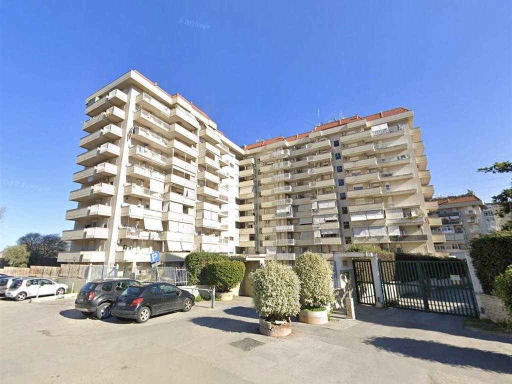 appartamento in vendita a Palermo in zona Zisa