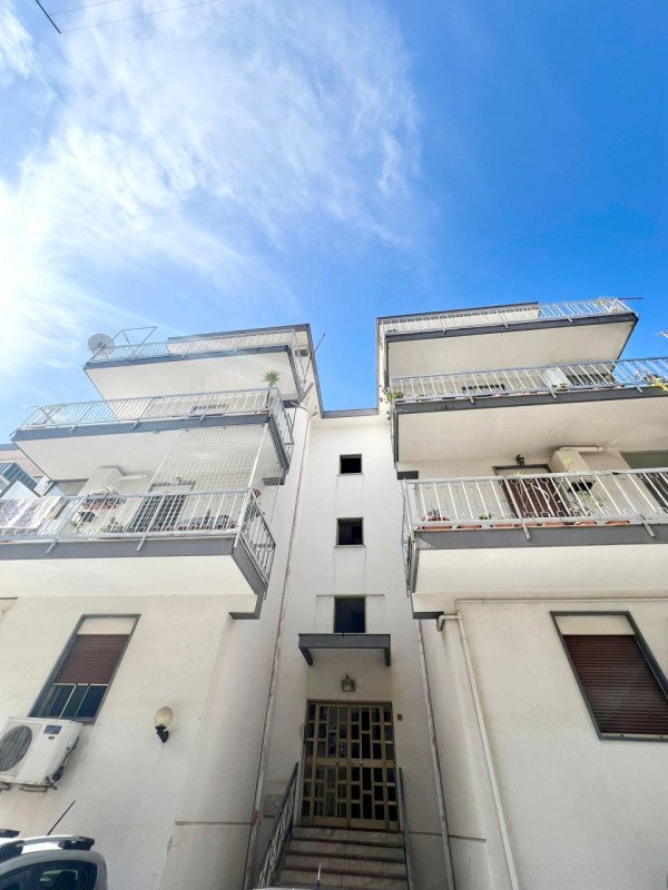 appartamento in vendita a Palermo in zona Villagrazia/Falsomiele