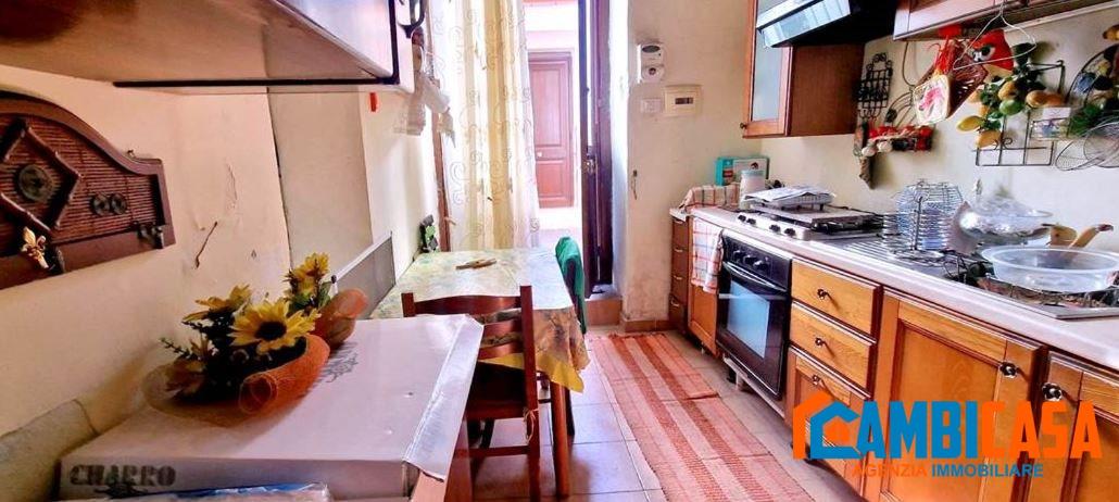 appartamento in vendita a Palermo in zona Malaspina/Palagonia