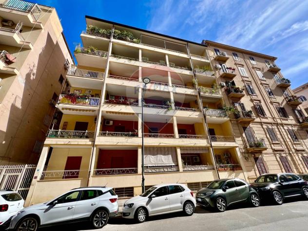 negozio in vendita a Palermo in zona Libertà