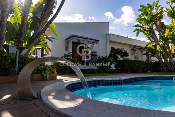 casa indipendente in vendita a Palermo in zona Cruillas