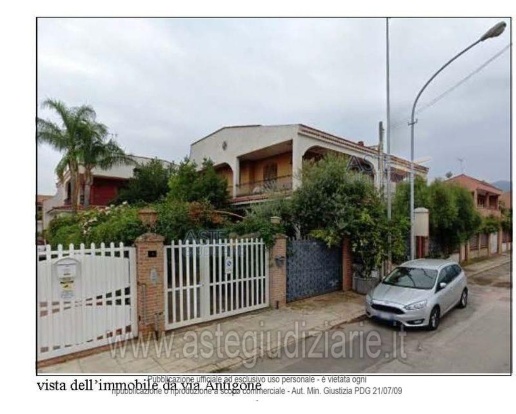 casa indipendente in vendita a Palermo