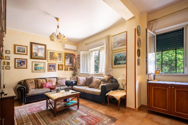 appartamento in vendita a Palermo in zona Baida