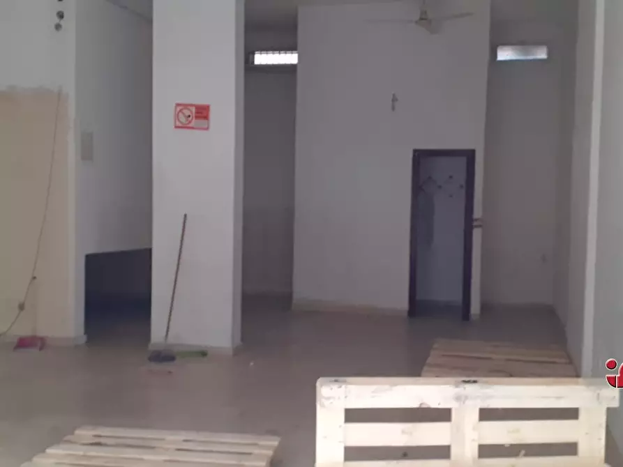 negozio in vendita a Palermo