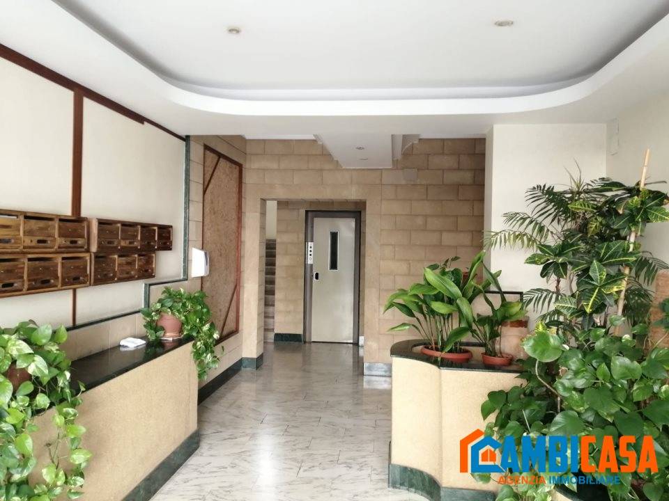 appartamento in vendita a Palermo in zona Uditore