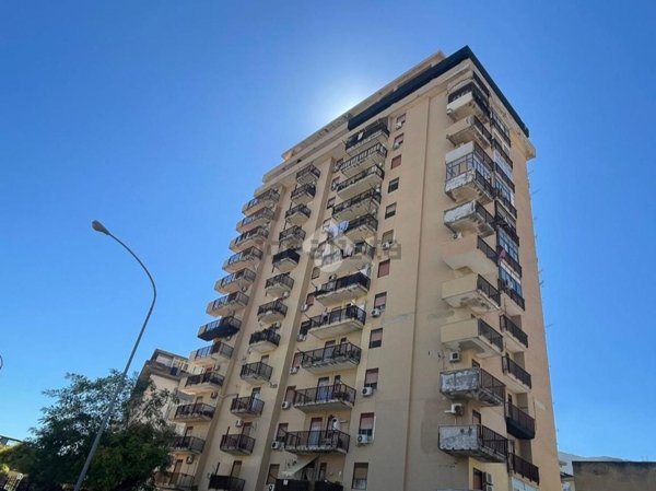 appartamento in vendita a Palermo in zona Settecannoli
