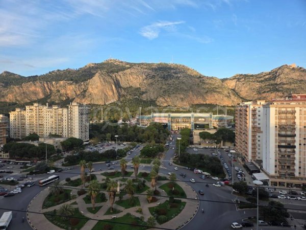 appartamento in vendita a Palermo in zona Montepellegrino