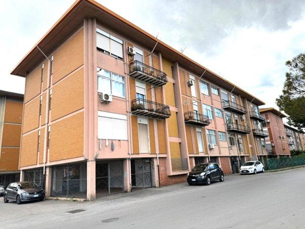 appartamento in vendita a Palermo in zona Oreto