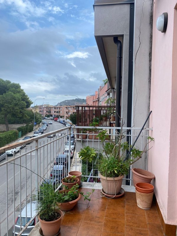 appartamento in vendita a Palermo in zona Partanna