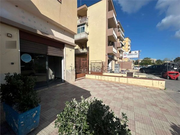 casa indipendente in vendita a Palermo in zona Mezzomonreale