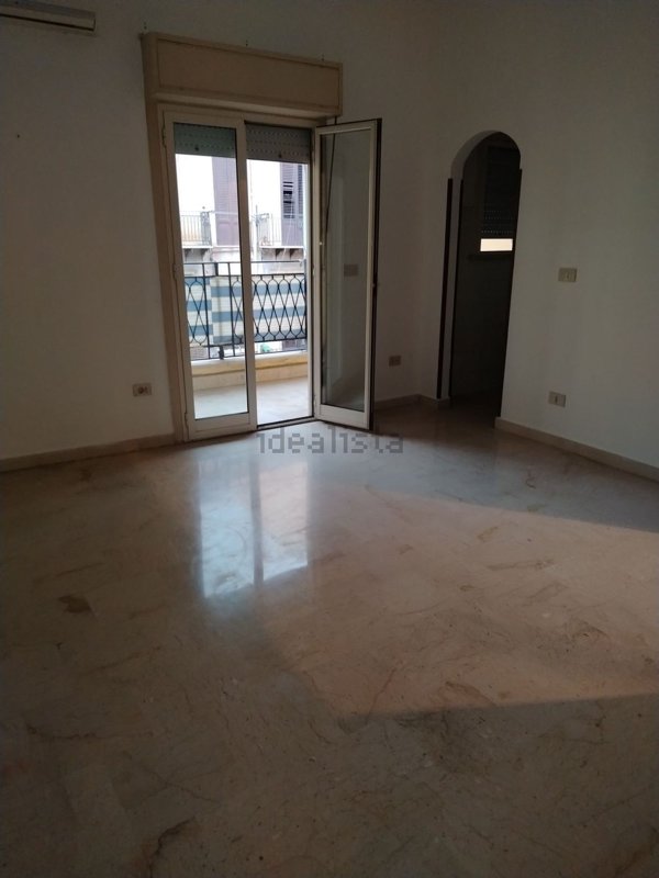 appartamento in vendita a Palermo in zona Oreto