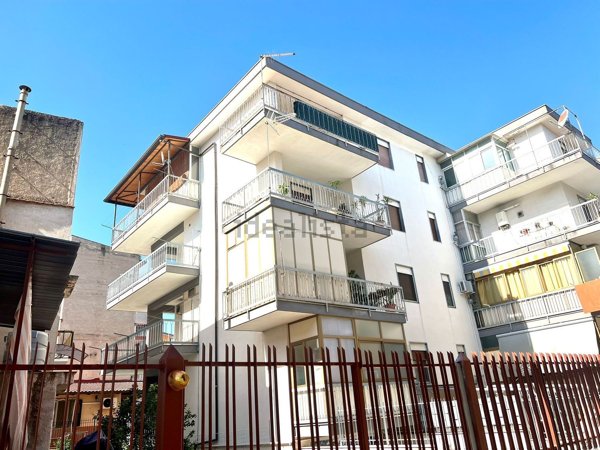 appartamento in vendita a Palermo in zona Villagrazia/Falsomiele