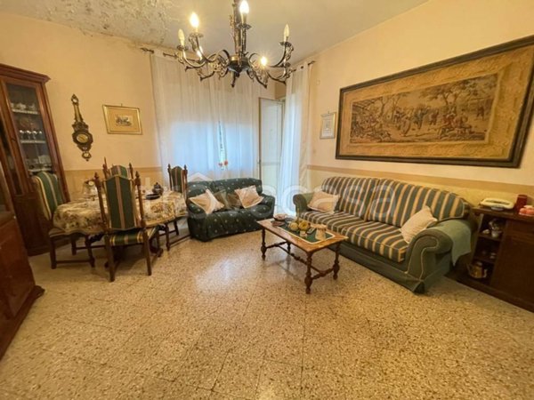 appartamento in vendita a Palermo in zona Borgo Nuovo