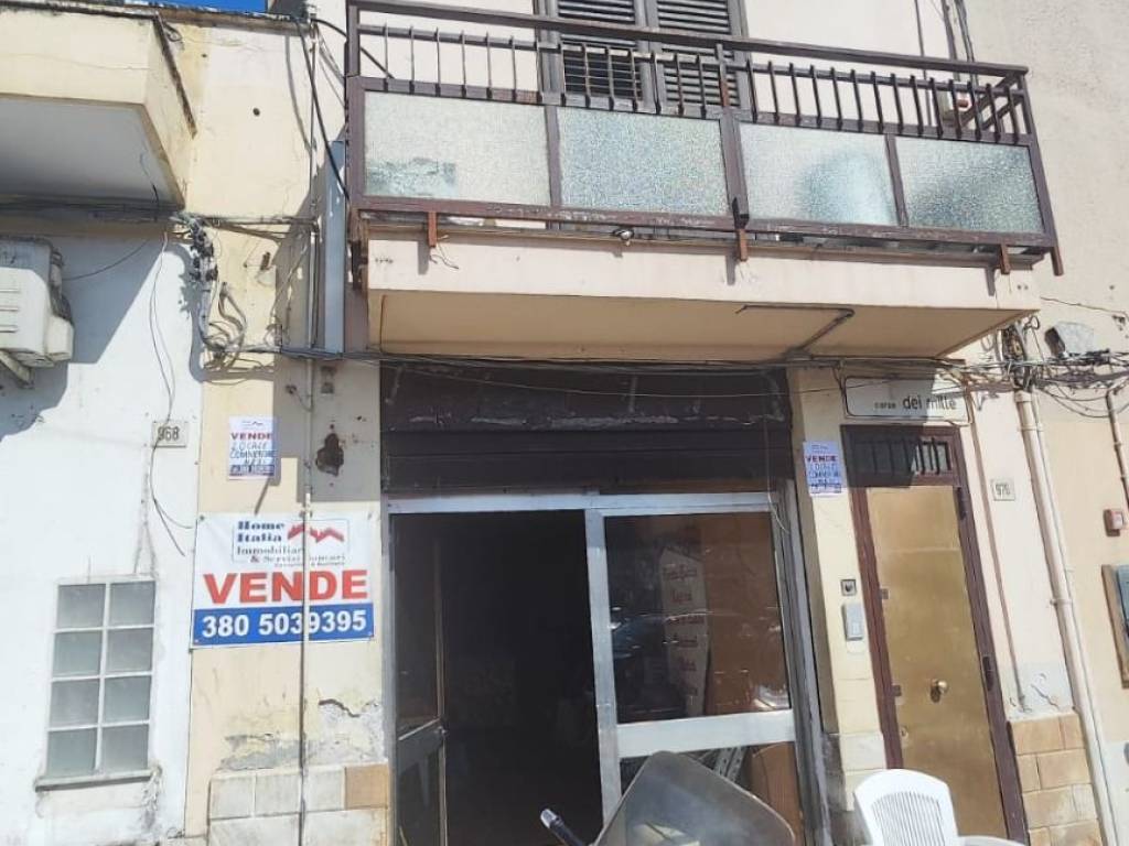 negozio in vendita a Palermo in zona Croceverde
