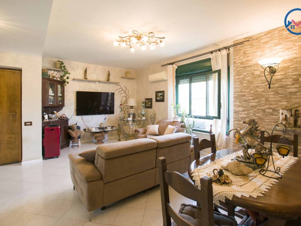 appartamento in vendita a Palermo in zona San Lorenzo